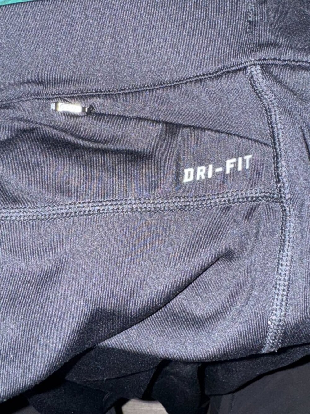Nike Dri-Fit Black Activewear Leggings L Polyester/Spandex Mesh Panels Womens - Picture 12 of 12